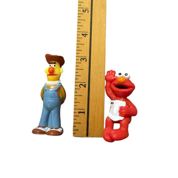 Vintage Sesame Street Figure Lot by JHP 1980s 2-2.5" Bert & Elmo - Picture 8 of 8